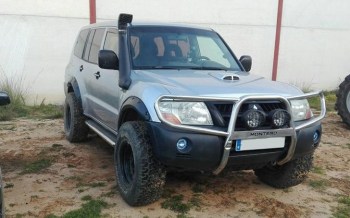 Aletines tipo Bushwacker +10 adaptables para Mitsubishi Montero DID  5 puertas